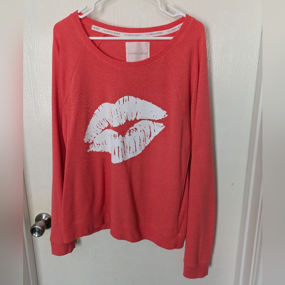 Victoria's Secret Coral Lip Graphic Sweater Size L